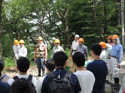 指導員の日本森林ボランティア協会の皆さん
