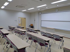 講習室３