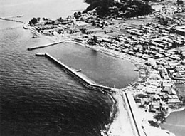 昭和３８年の淡輪漁港の航空写真