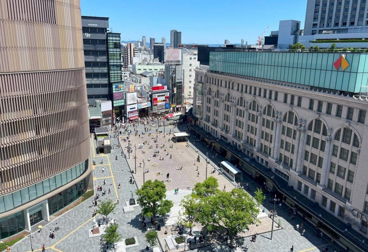 なんば広場
