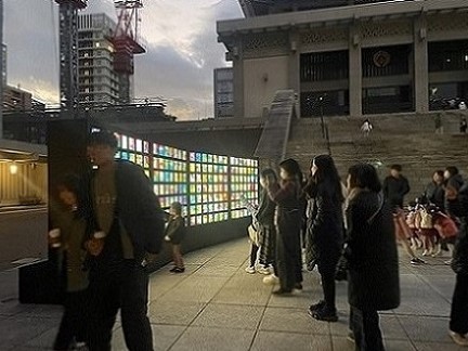 北御堂光の箱