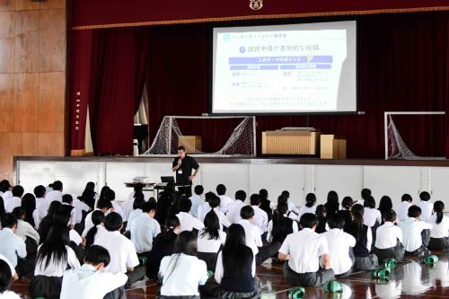 大阪府立金岡高等学校