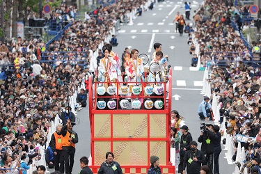 スーパーエイト