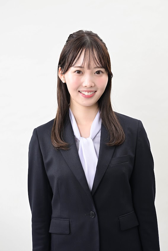ABCアナウンサー新貝まゆ