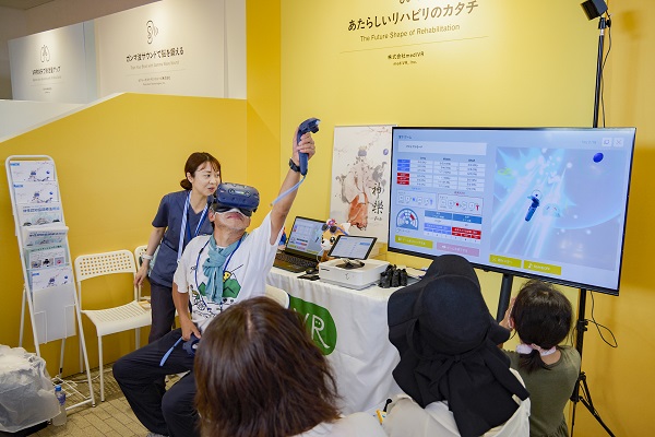 体験の様子(mediVR)