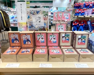 （写真）バレンタインチョコ＆冬の装い