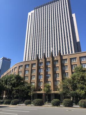 文科省外観