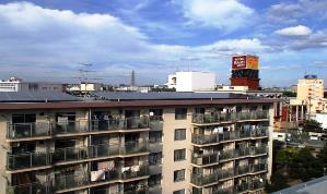 豊中上津島住宅の太陽光パネル