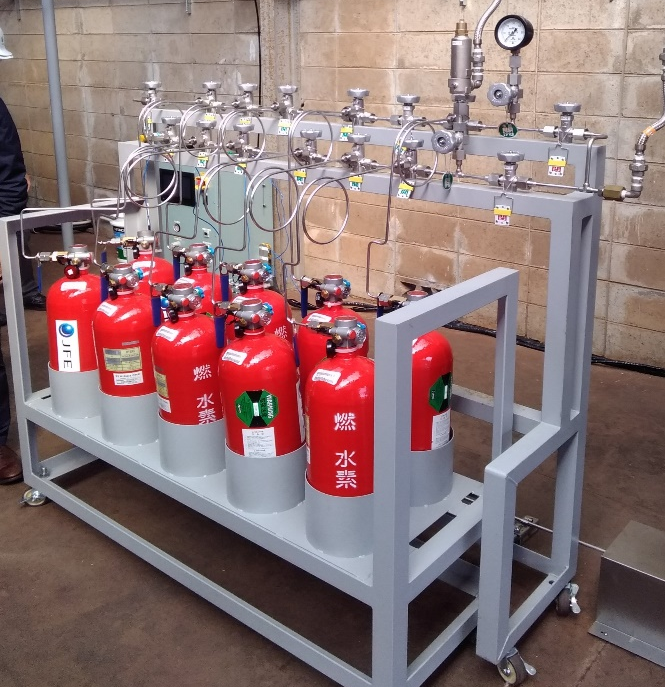 高圧水素容器