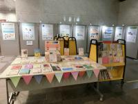 本の展示のもよう