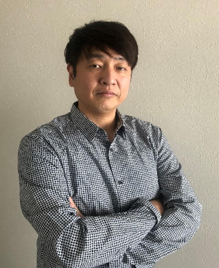 アース代表者