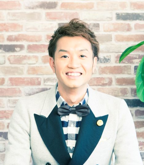 大抜卓人