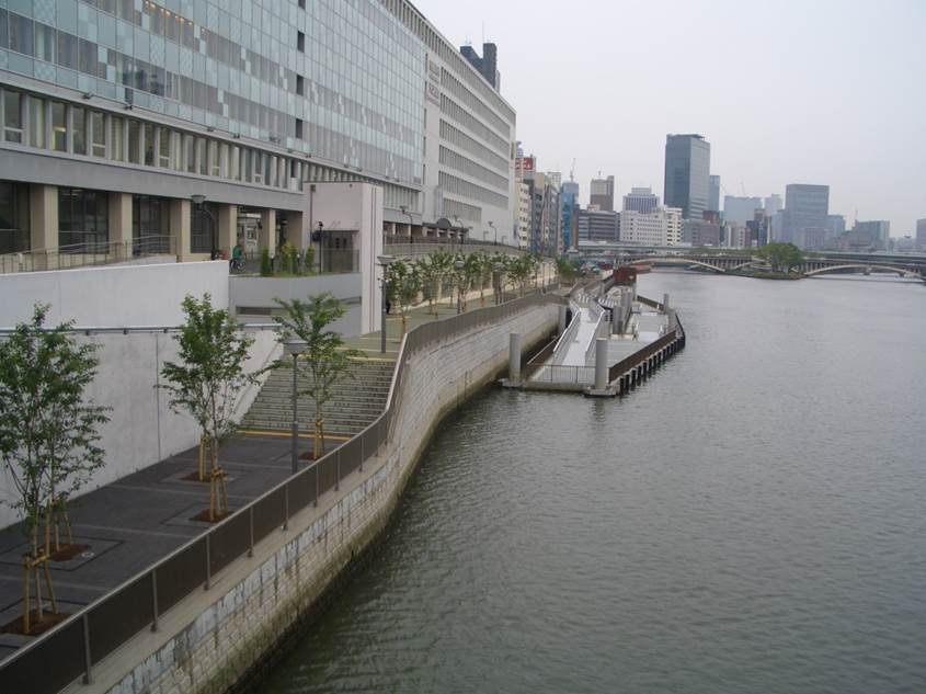 八軒家浜