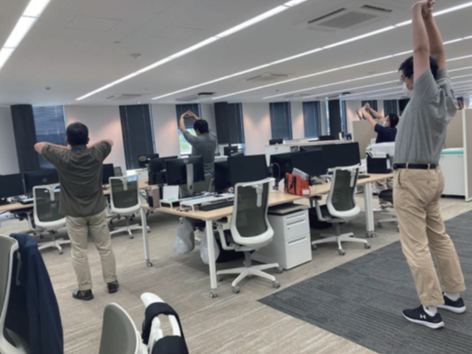 パナソニックエクササイズを行っている様子