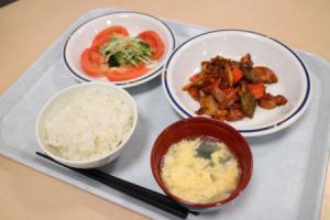 V.O.S.酢豚定食の画像