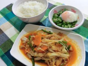 ダッカルビ風野菜炒め＋オクラの巣ごもりV.O.S.ランチの画像