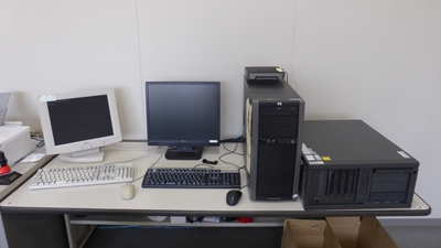 Linuxサーバ