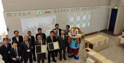 ドローンによる集合写真の撮影