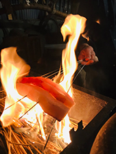藁焼きサワラ（イメージ）