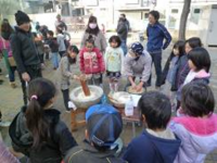 25年度の餅つき大会のようす