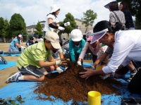 花いっぱい活動のようす