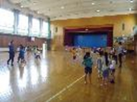 体育館遊び