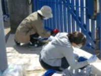 正門の塗り替え