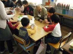 老人会との交流の様子