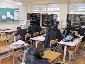 放課後学習に取り組む様子