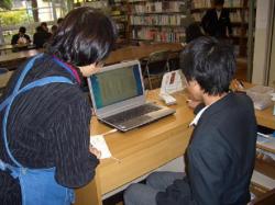 図書室業務の様子