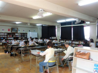 第六中学校でのサタスタのようす