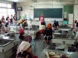子ども食育教室の様子1