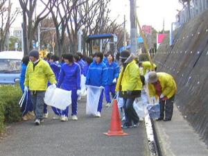 みんなで行う校区清掃