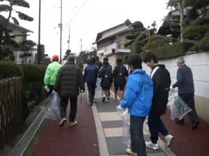 地域清掃活動の様子