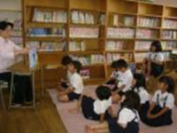 読み聞かせの様子1