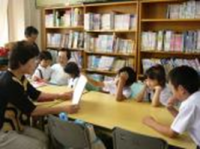読み聞かせの様子2