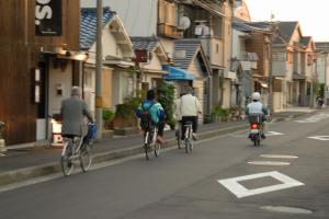 自転車、バイクで活動