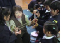 昔あそびの様子