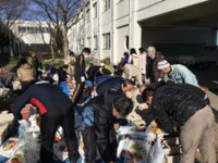 桜台中学校（平成29年度）花植え活動2