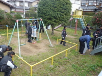 25年度の公園の清掃活動のようす