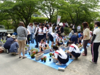 25年度の花の植え替えのようす