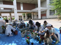 花のボランティアのようす