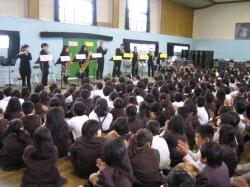 画像です。音楽鑑賞会2010の様子
