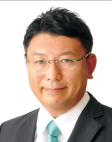 岡沢委員の写真