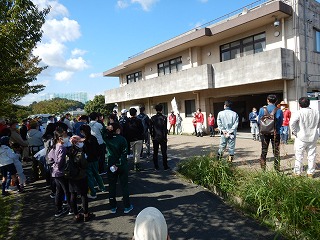 活動前集合時の様子