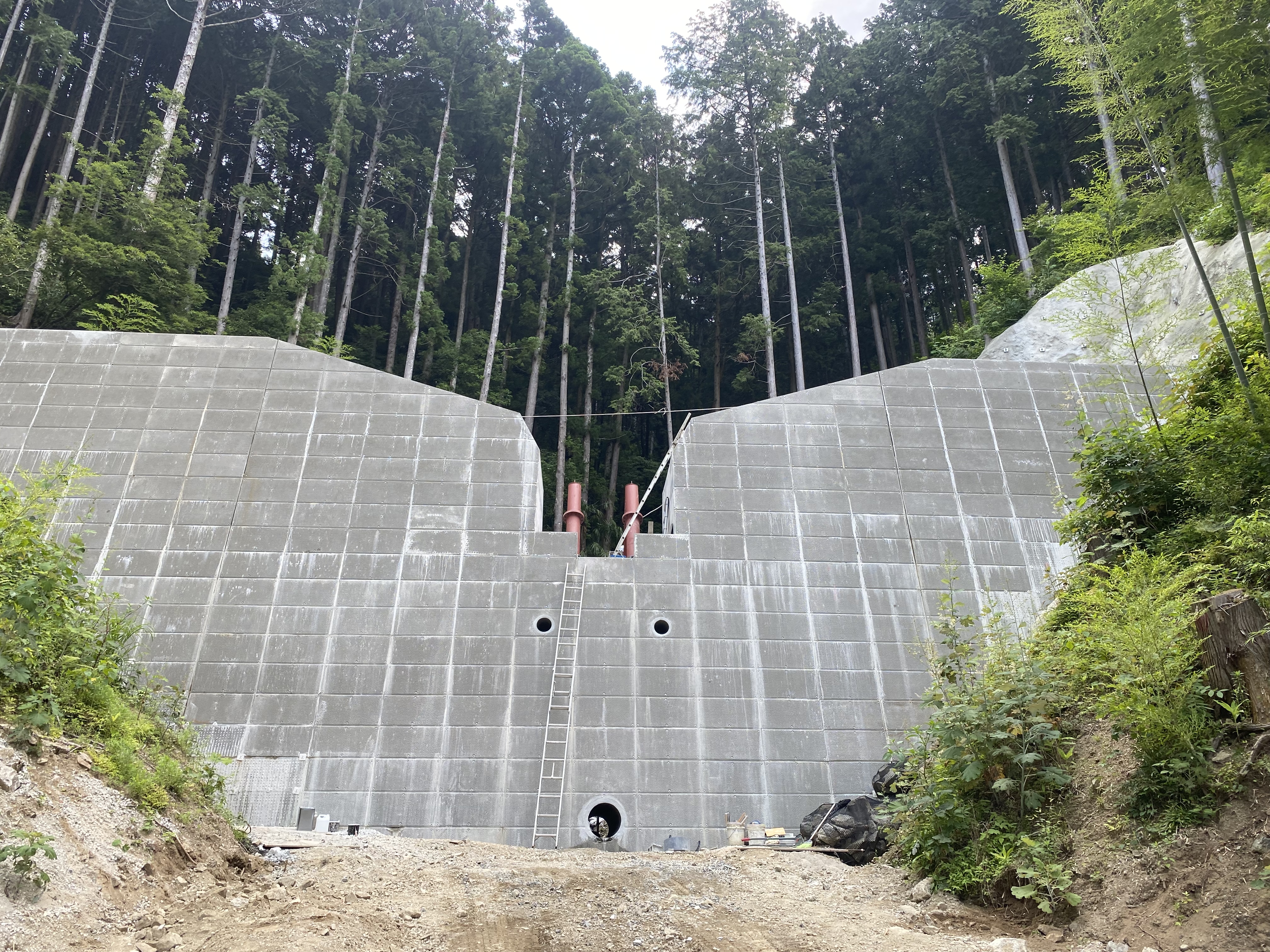 石見川第六支渓工事実施状況写真（本堤）