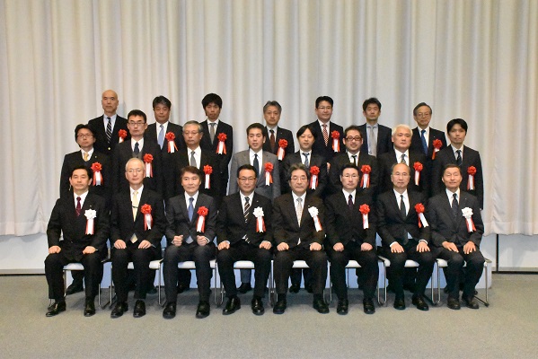 受賞者記念写真