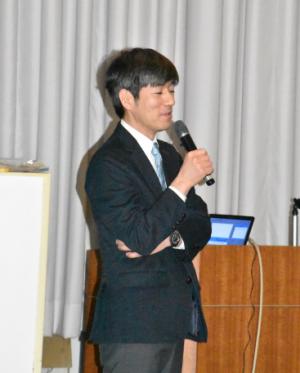 講師の写真