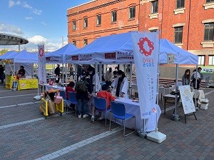 大阪・関西万博PR出展ブースの様子（赤レンガマルシェ）1