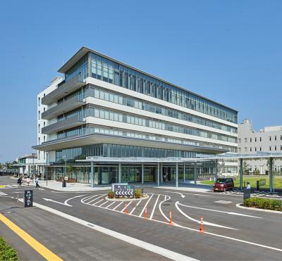 貝塚市庁舎